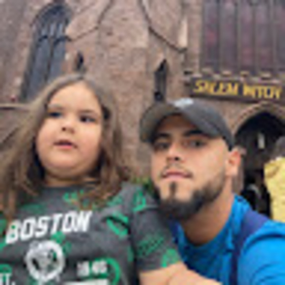 Meet your Posher, Cristian - Picture 1 of 1